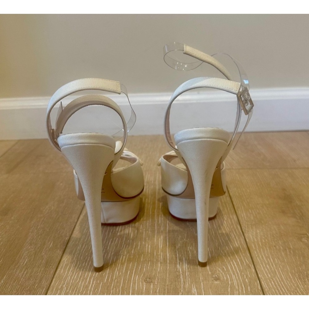 Charlotte Olympia Serena Bow Platform Sandals in Cream Sz 34 Beyonce $484 - Picture 6 of 8